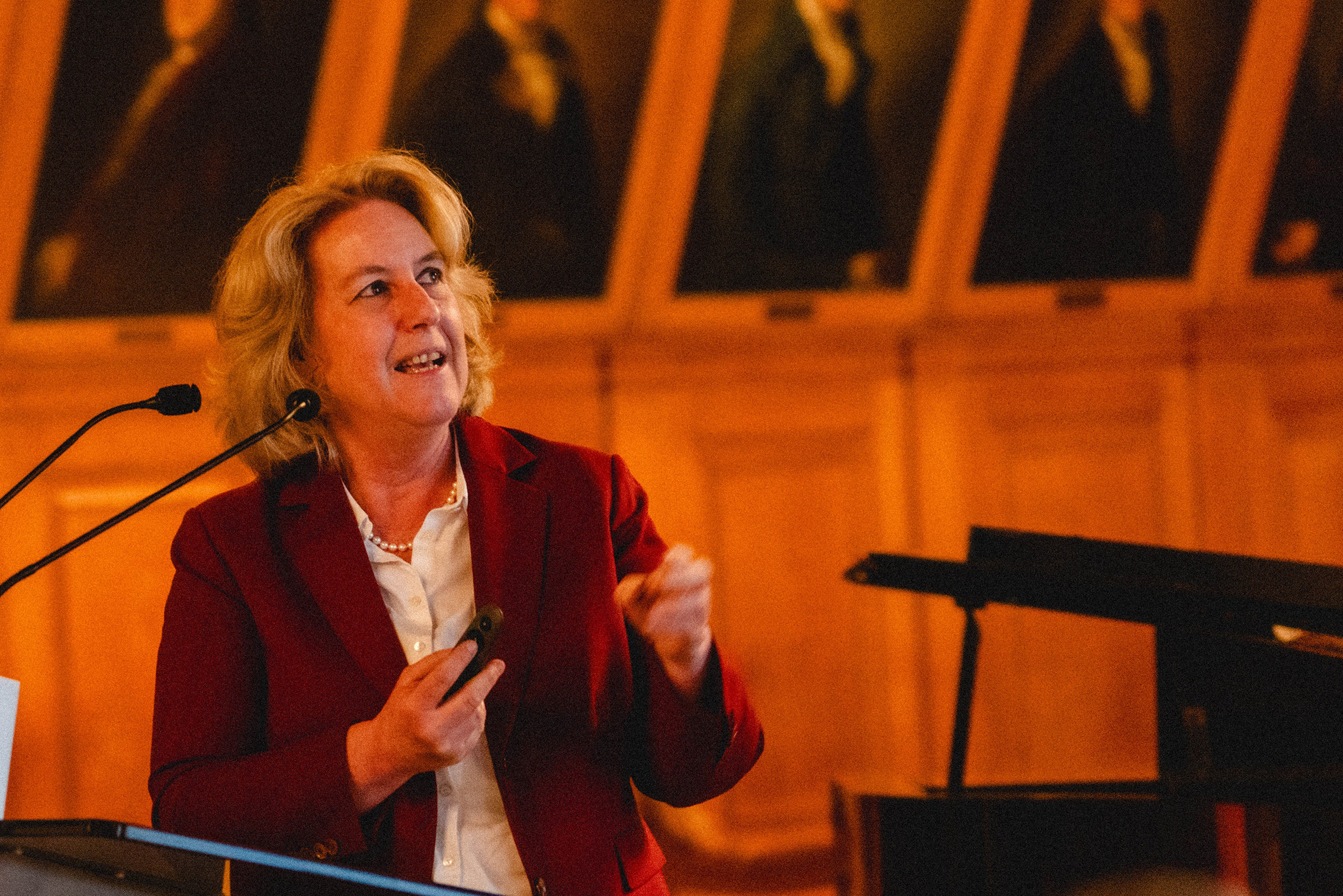 Festvotrag von Prof. Dr. Ulrike Köhl: Von lebenden Krebsmedikamenten bis zur Behandlung von Volkskrankheiten, Foto: Dirk Brzoska