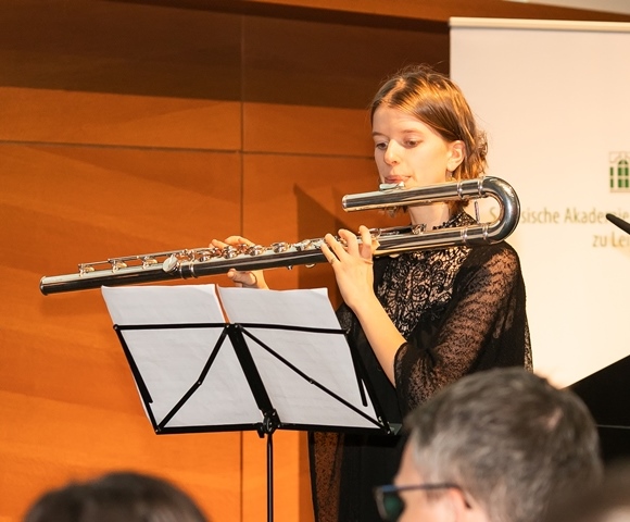 Musikalische Eröffnung, Foto: Swen Reichhold