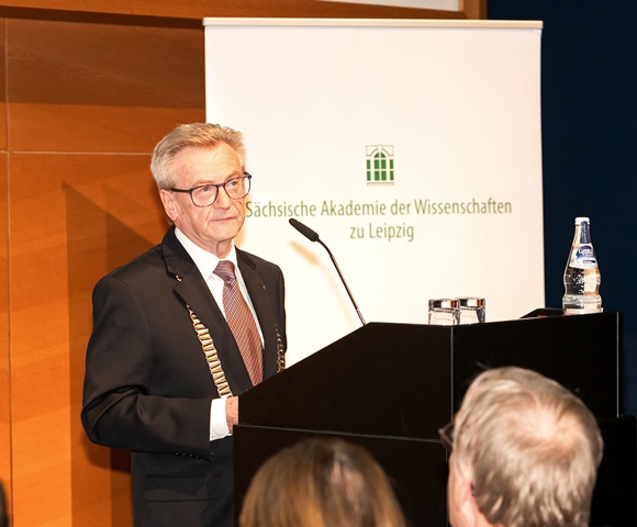 Eröffnung durch den Präsidenten Prof. Dr. Hans Wiesmeth, Foto: Swen Reichhold