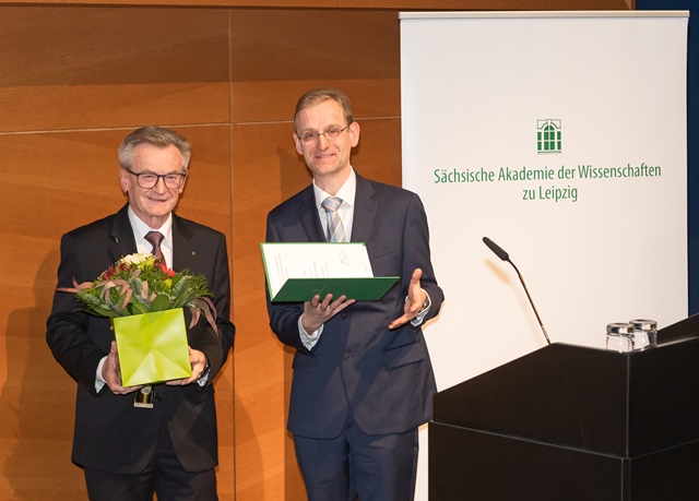 Aufnahme von PD Dr. Stephan Flemmig in das Junge Forum der Akademie, Foto: Swen Reichhold